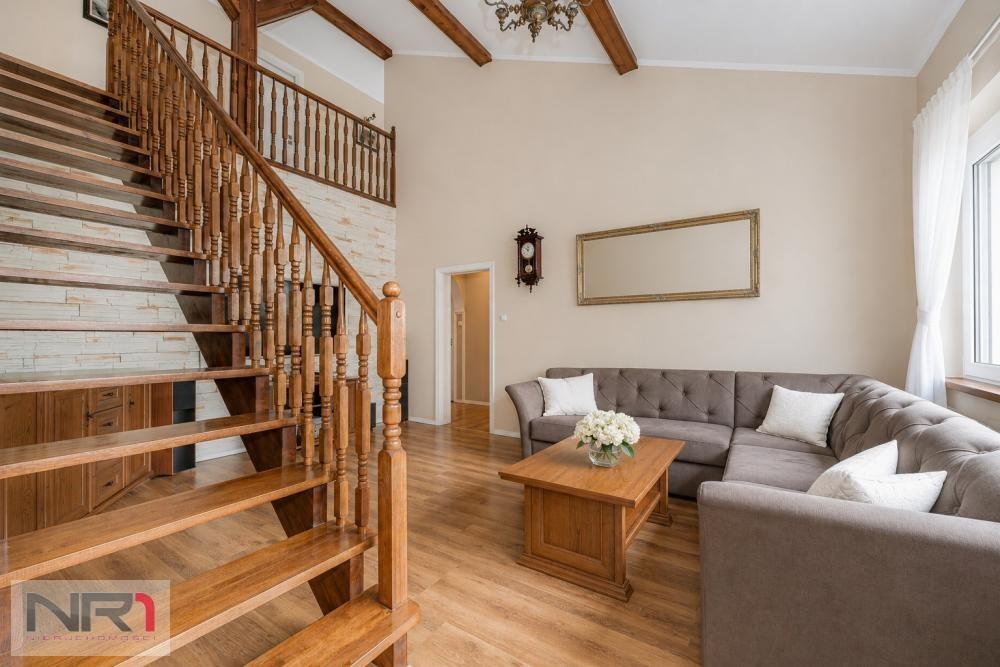 Dom 156 m² Dąbrówka – na sprzedaż