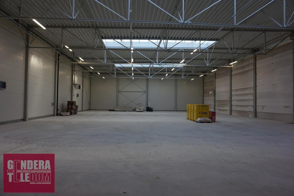 lokal użytkowy 970m2 - Sierosław