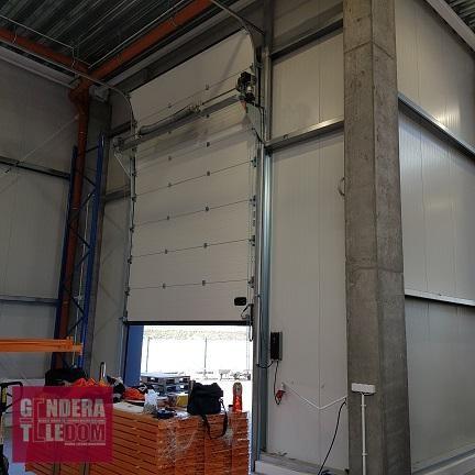 lokal użytkowy 1050m2 - Komorniki